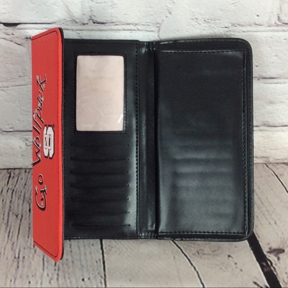 NCAA Gameday NC State GO WOLFPACK Tri-Fold Wallet - Picture 11 of 11